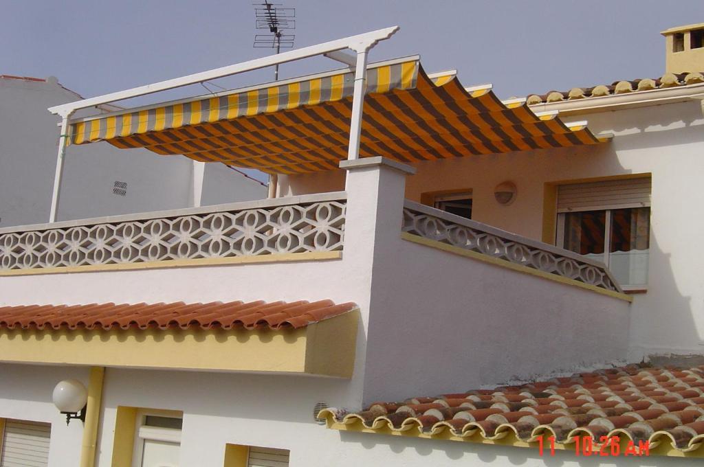 Apartamentos Famara Lloret de Mar Chambre photo